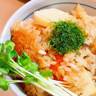 水煮タケノコでも美味しい！タケノコの炊き込みご飯